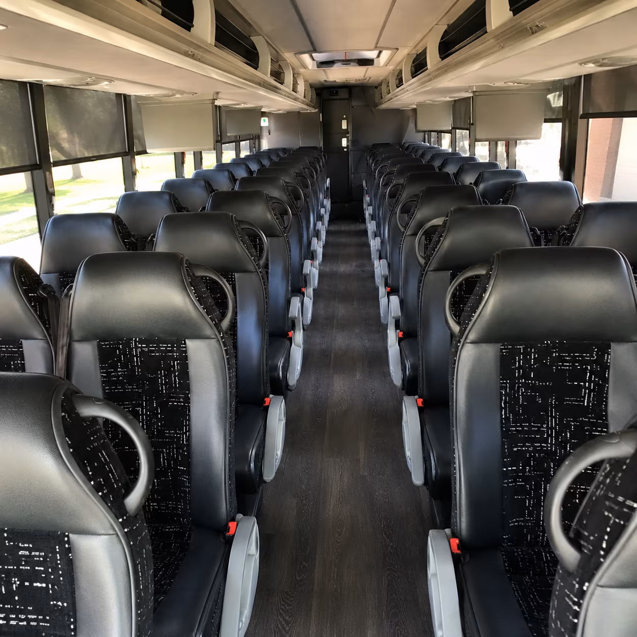 charter buses for aquarium of the pacific field trips in long beach