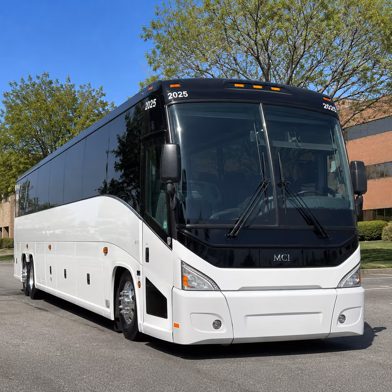convention and conference shuttle buses for the long beach convention center