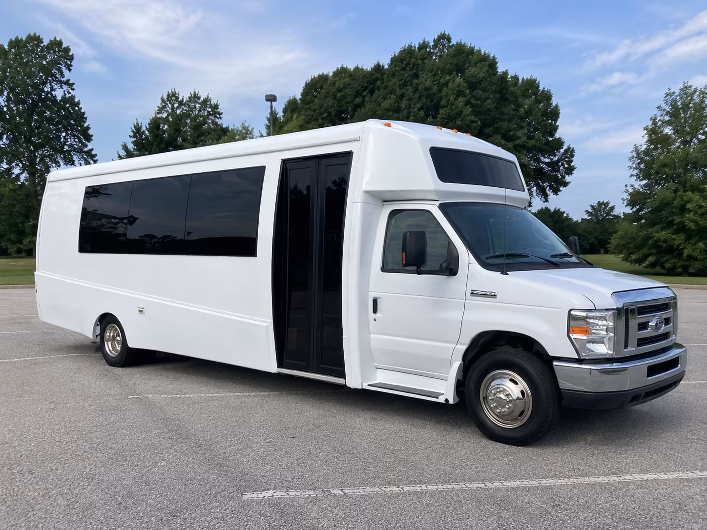 long beach 18 passenger party bus