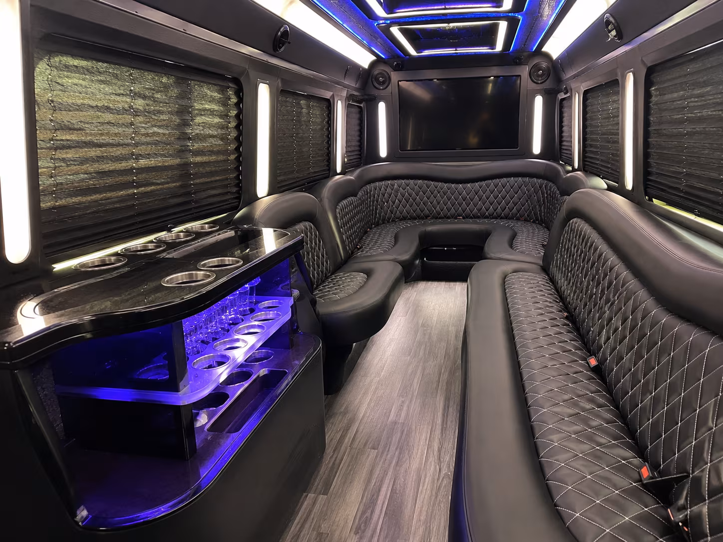 long beach holiday party bus rental